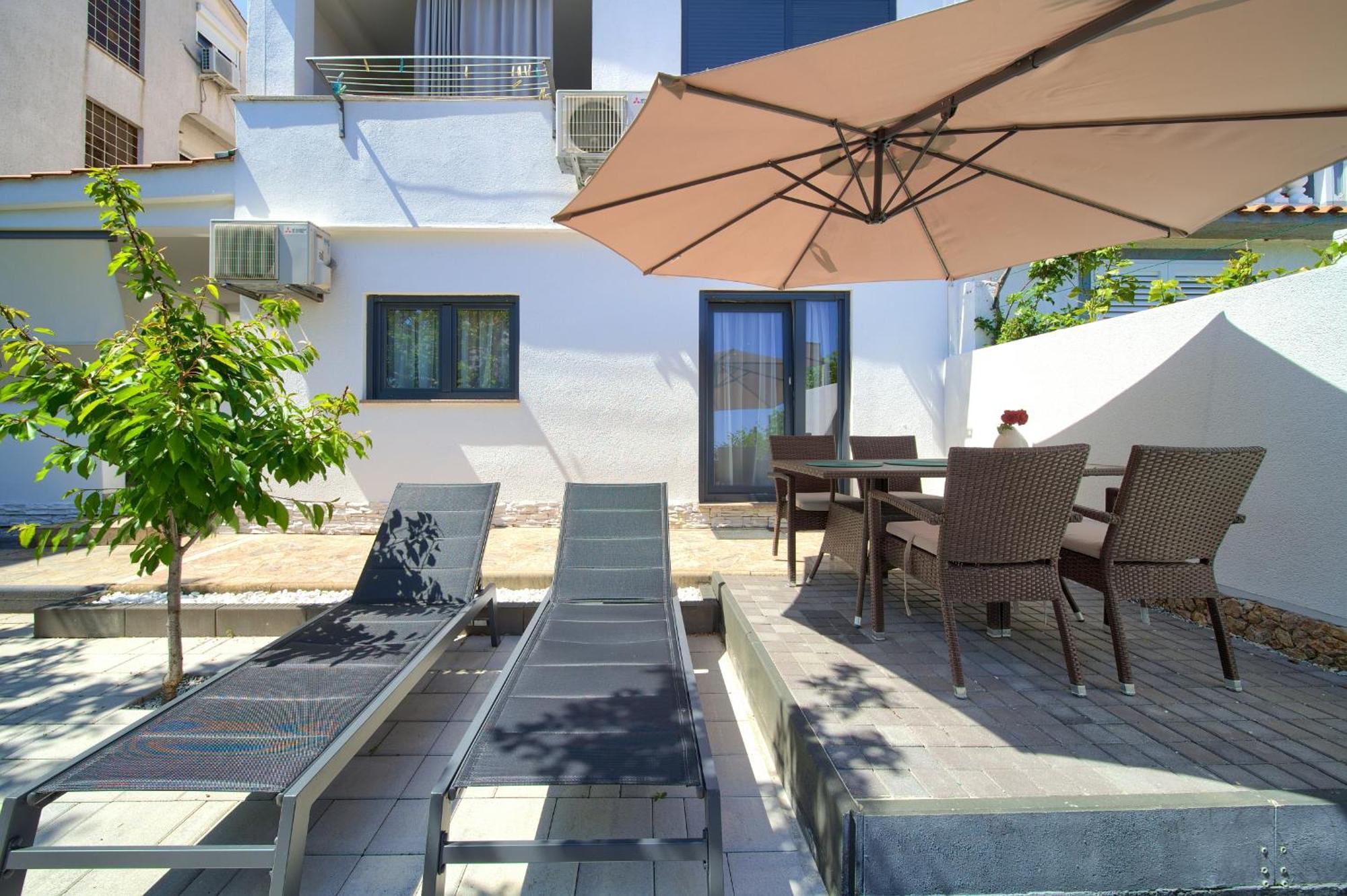 Apartments Sinisa - 크르크 객실 사진